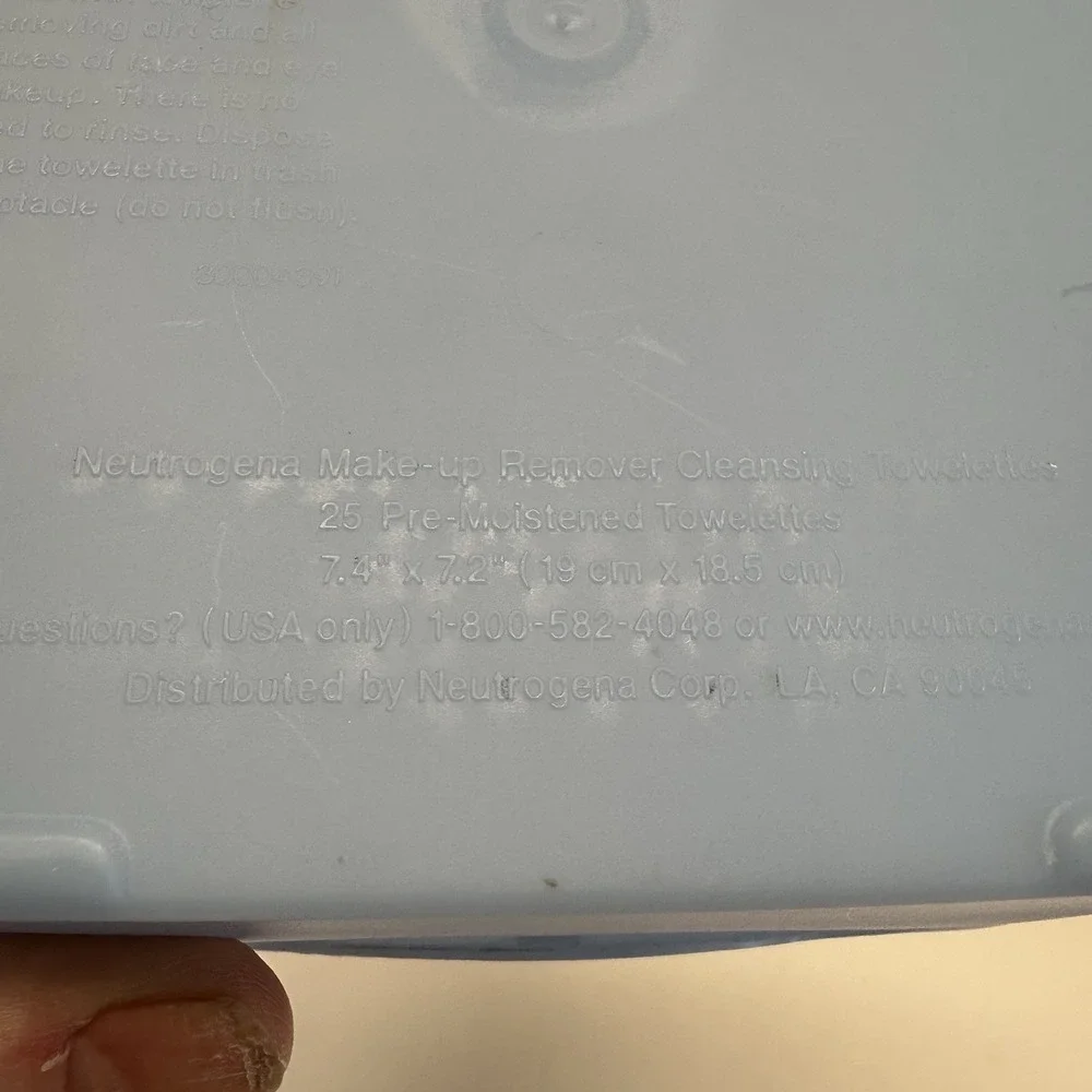 Neutrogena Make Up Wipes Refillable Container Empty Container Only